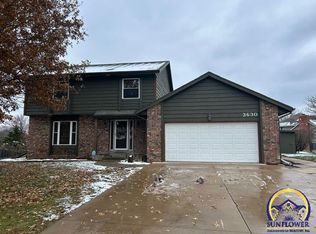3630 SW Kings Forest Rd, Topeka, KS 66610