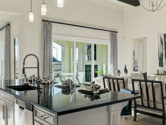 Plan 6015 Great Room