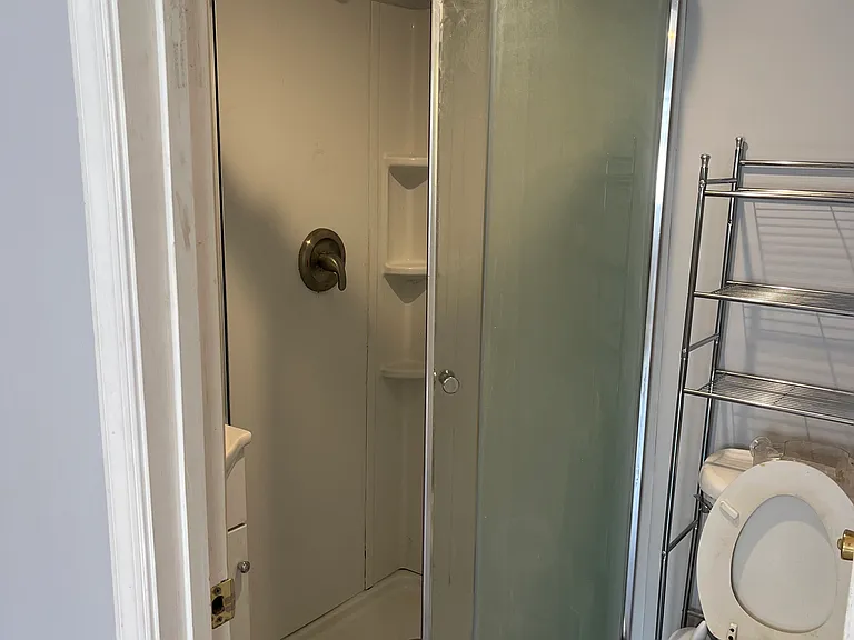 84 W Green St — Photo 28
