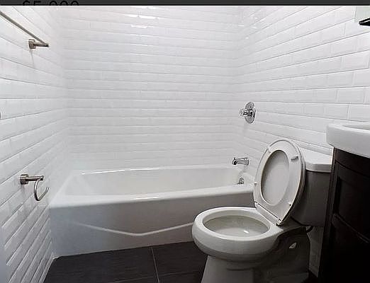 4th image of 154 W 74th St Penthouse B