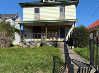 303 Pike St, Ironton, OH 45638