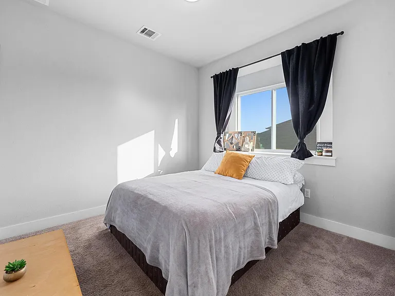 5412 Daimler Dr — Photo 21