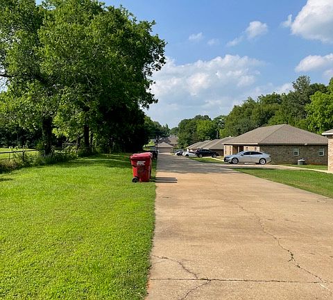 4th image of 100 Prosper Dr APT 1