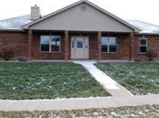 1372 Jessica Ln, Fulton, MO 65251