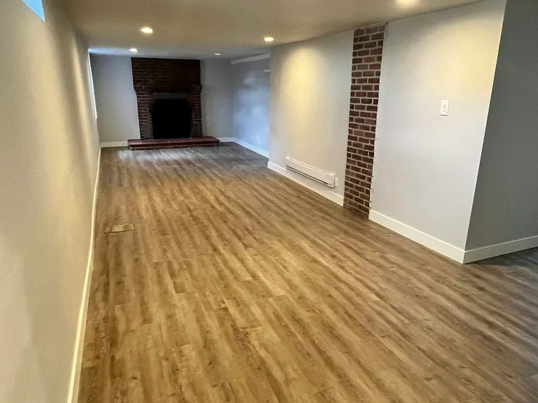 1987 Plumas St #2 — Photo 5