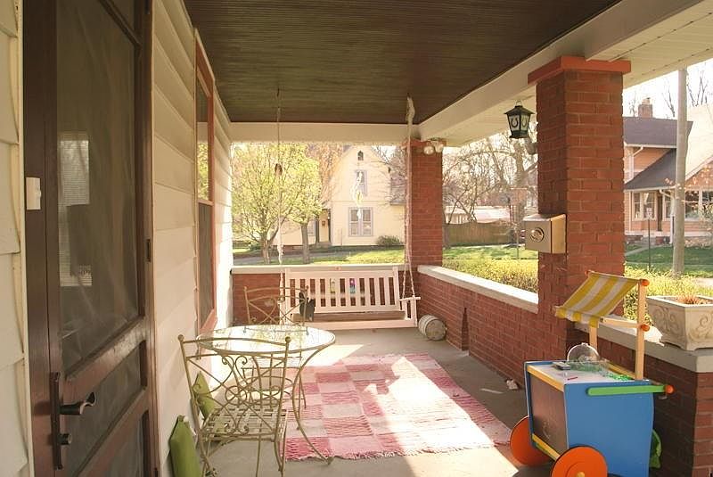 2nd image of 5432 E Julian Ave