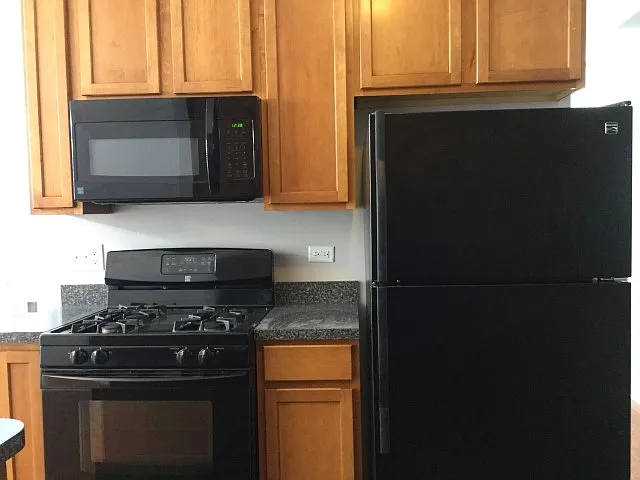 15356 Kenmare Cir — Photo 3