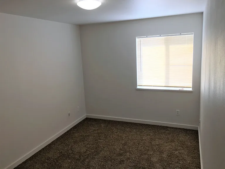 2602 N Ellington St — Photo 21