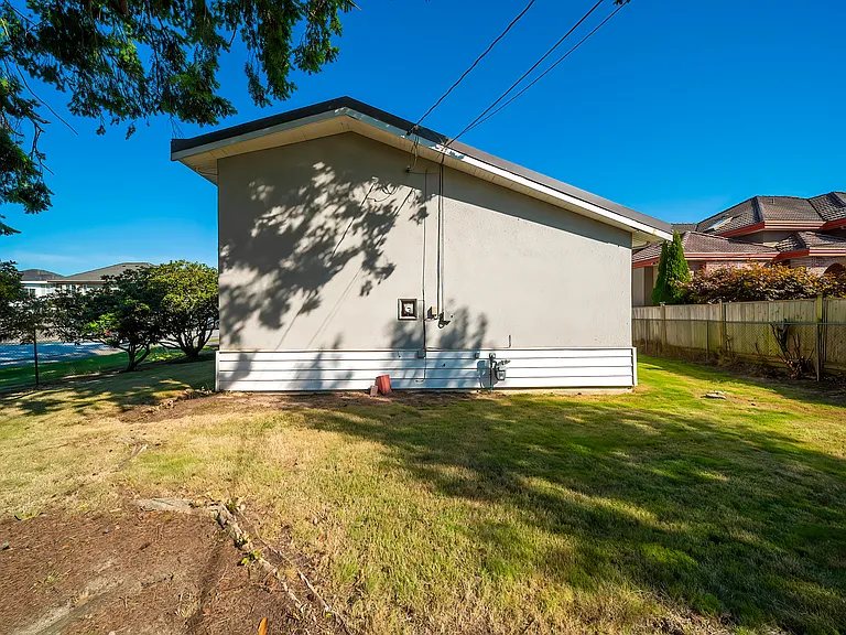 3820 Earlmond Ave — Photo 26