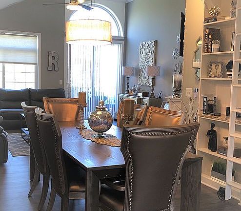 3rd image of 430 Cromwell Cir Unit 4