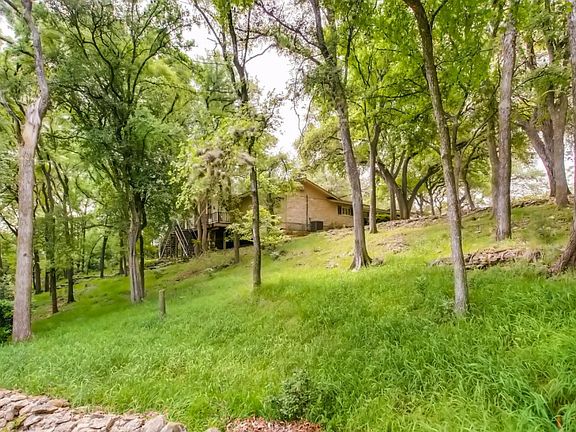 3rd image of 120 Quail Creek Dr