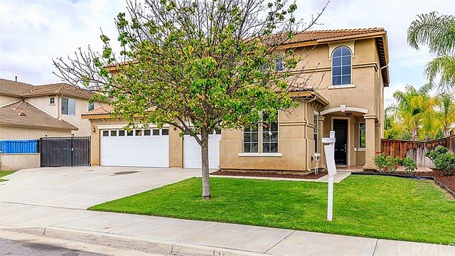 1st image of 36769 Montfleury Ln