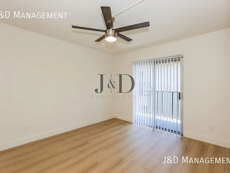 909 S Sunshine Ave S — Photo 13