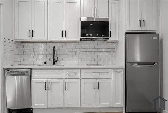Studio, 325 sqft, $1,425 — Photo 4