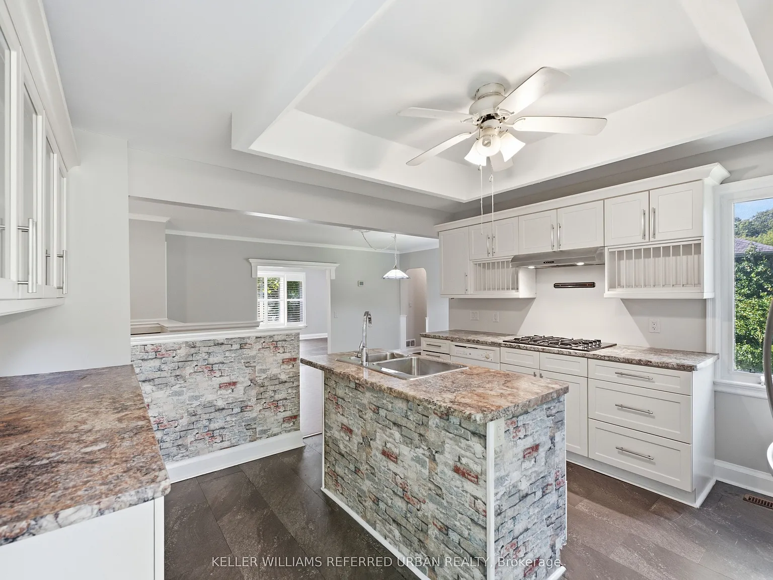 2 bed, $2,700 — Photo 3
