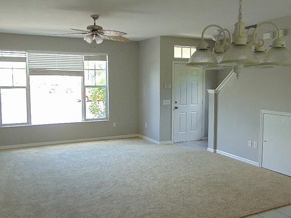 4th image of 12302 Country White Cir