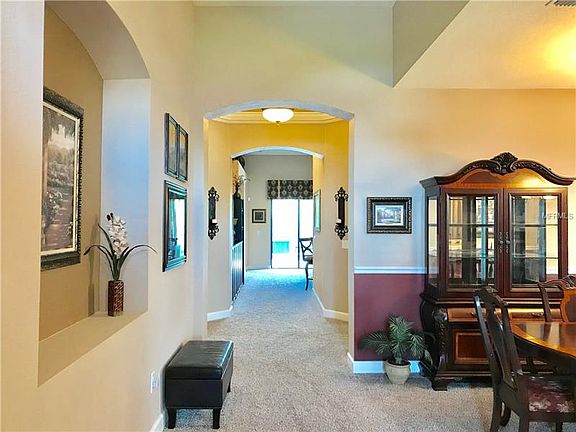 3rd image of 8428 White Poplar Dr