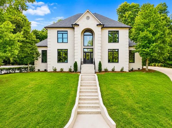 5609 Ridge View Dr, Trussville, AL 35173