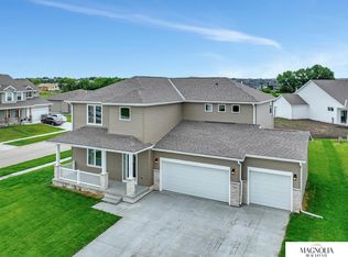 3100 Abbotsford Ln, Roca, NE 68430