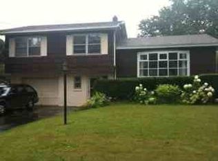 210 N Chase St, Johnstown, NY 12095