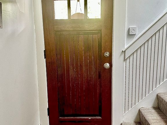 3rd image of 11 Moynan St