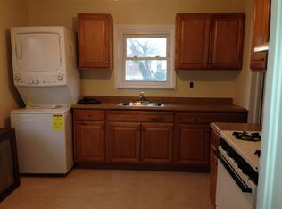 22 Club Rd APT 2, Glen Cove, NY 11542