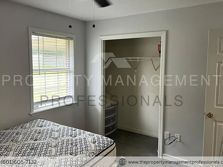 514 Oak Ridge Way — Photo 12