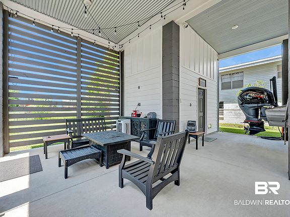 4th image of 5575 Armadillo Ave