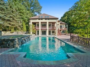 205 Polly Park Rd, Rye, NY 10580