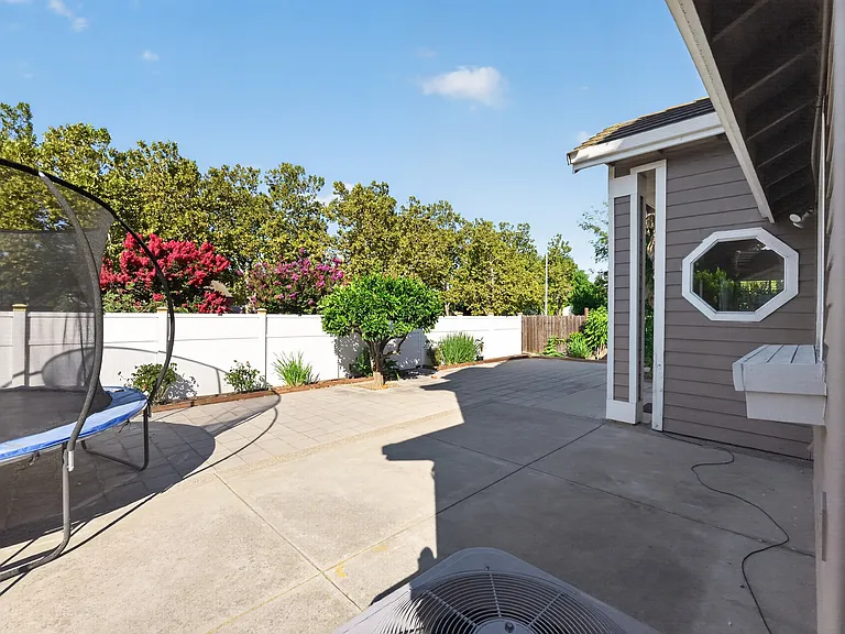 1431 Prelude Dr — Photo 8