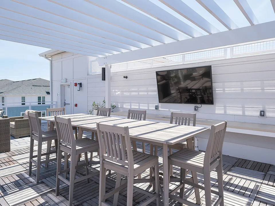 Vue at Belleair apartments community photo