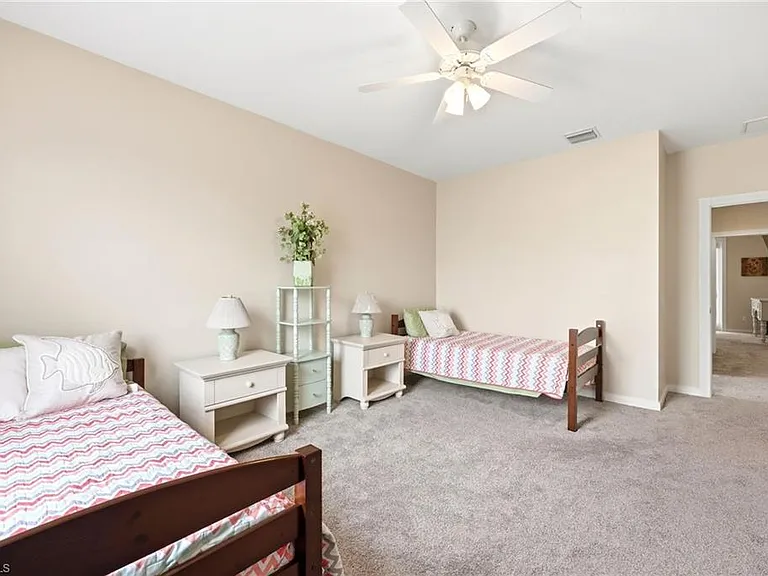 8109 Chianti Ln — Photo 17