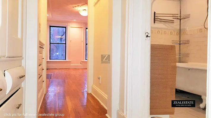 Rented by ZealEstate Group Inc | media 44