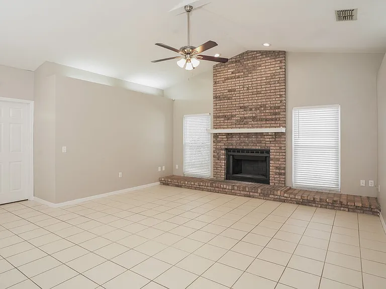 7530 Gunstock Dr — Photo 11