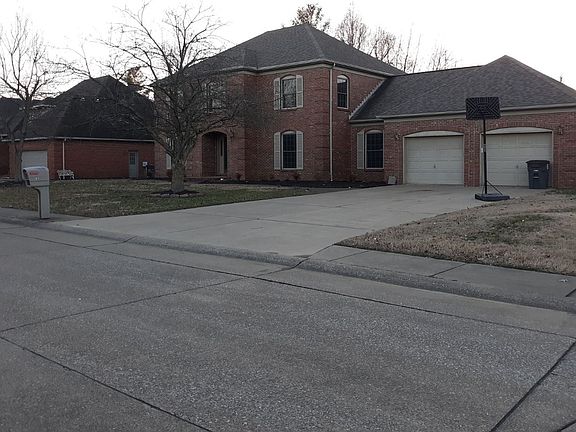 2nd image of 517 Sandalwood Dr