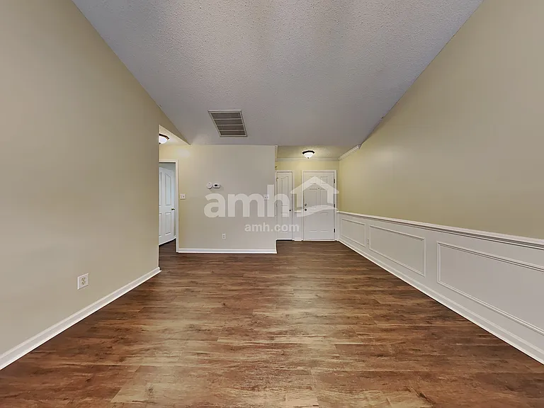 12012 Evergreen Hollow Dr — Photo 7