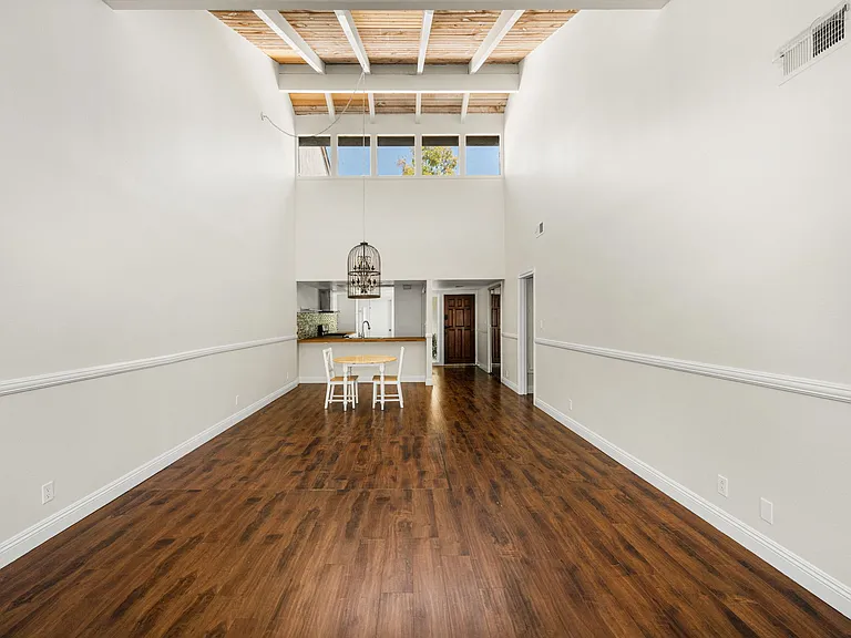 24 Redwood Tree Ln — Photo 11