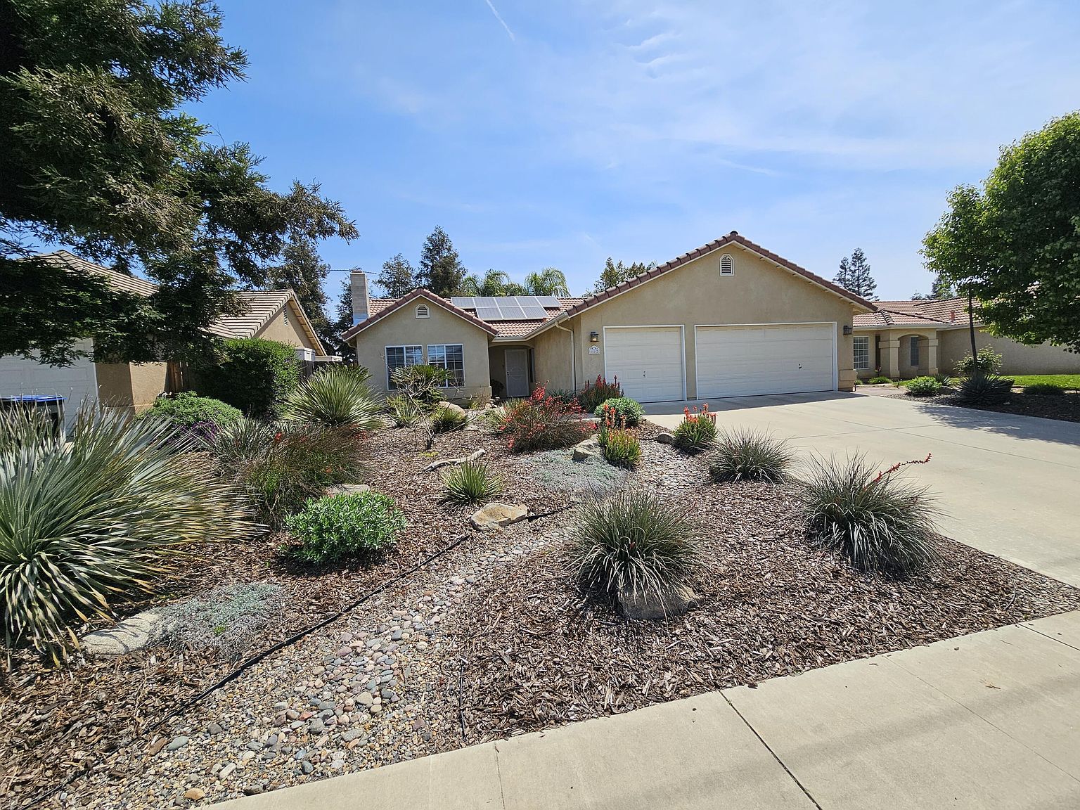 112 N Manzanita Street, Visalia, CA 93292 Zillow