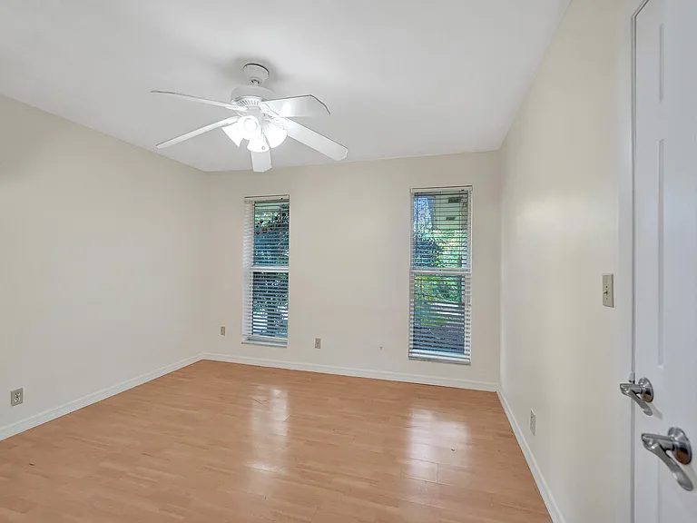 4721 Sarazen Dr — Photo 20