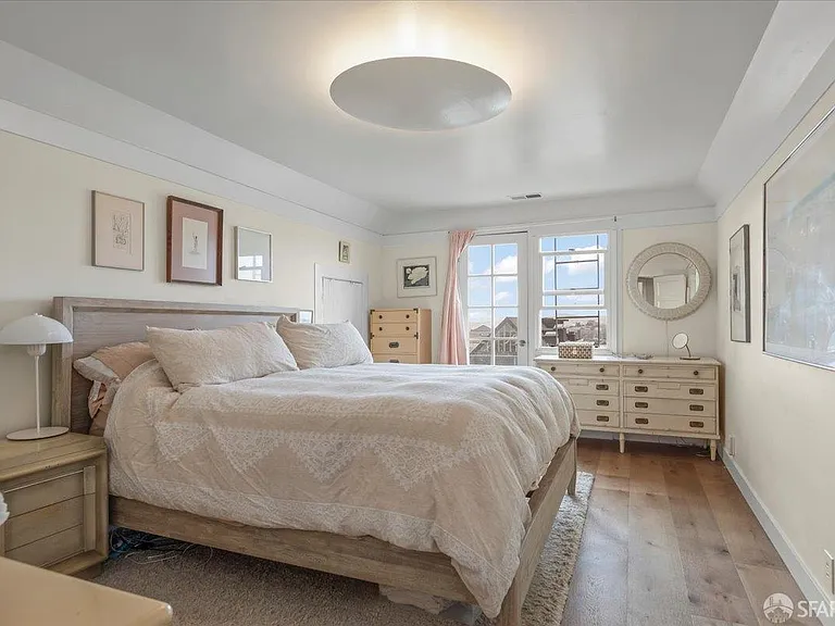 2275 California St #3 — Photo 18