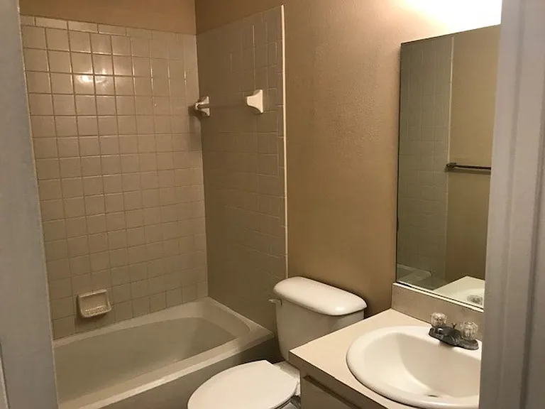 5408 Mariner Blvd — Photo 10