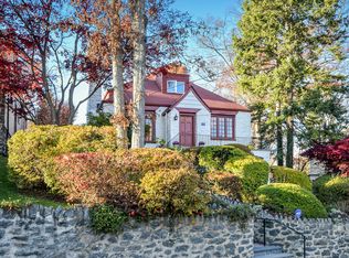 45 Briarcliff Rd, Larchmont, NY 10538