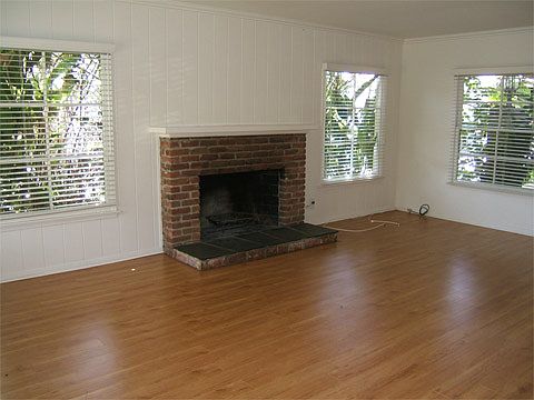 2nd image of 600 Acanto St
