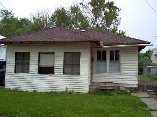 213 E. Eddington front
