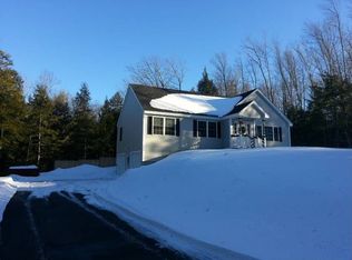 120 Coachman Dr, Barrington, NH 03825
