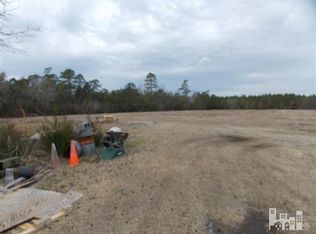 8977 Stephens Church Rd, Wilmington, NC 28411