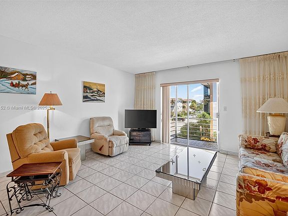 5th image of 1355 NE 167th St APT 214