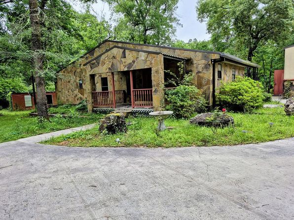 11877 Oak Leaf Rd