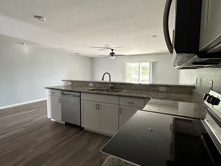 2920 Fieldwood Cir — Photo 5