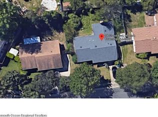 18 Grand Blvd, Monroe Township, NJ 08831